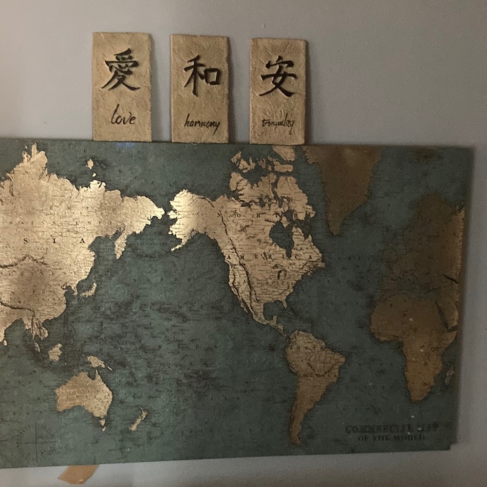 COMMERCIAL OF THE WORLD